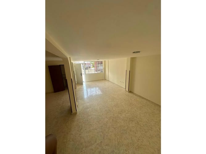 Casa de 7 alcobas en venta en Vipasa, Cali, 250 m² · foto 6 de 24