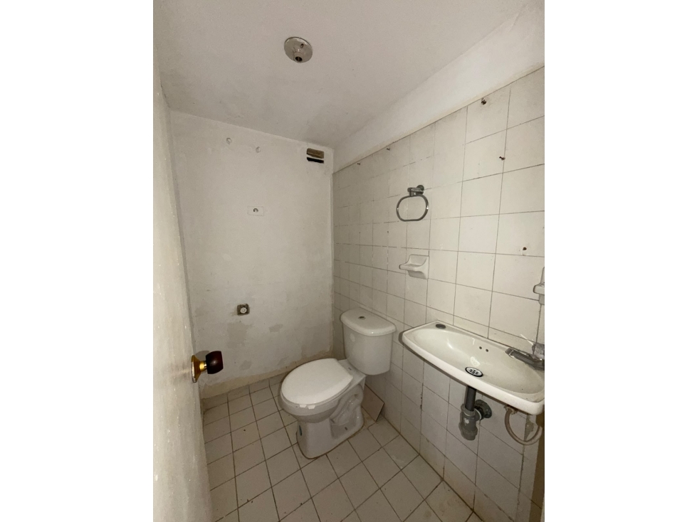 Apartamento en venta en Las Granjas, Cali · foto 9 de 17