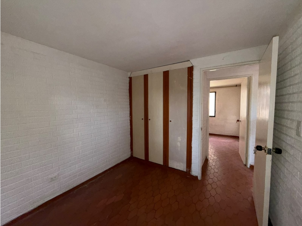 Apartamento en venta en Las Granjas, Cali · foto 11 de 17