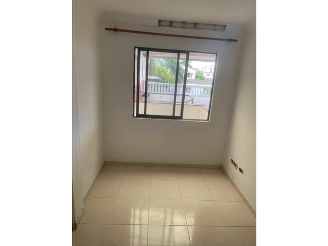 Casa de 7 alcobas en venta en Vipasa, Cali, 250 m² · foto 17 de 24