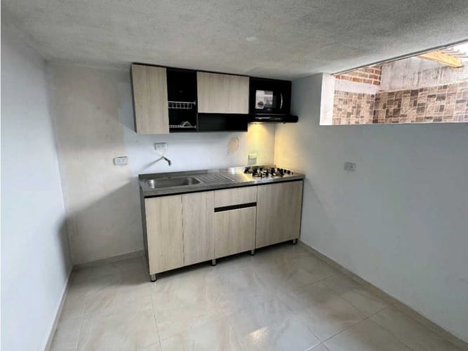 Casa de 3 alcobas en venta en Calipso, Cali, 106 m² · foto 3 de 11