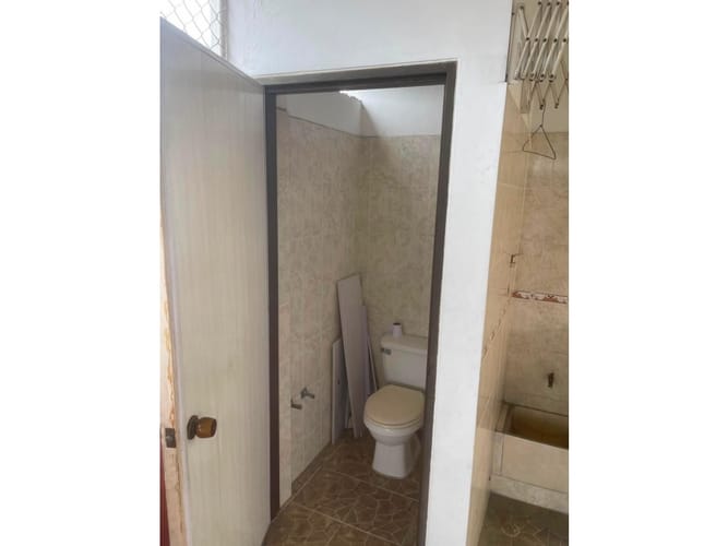 Casa de 7 alcobas en venta en Vipasa, Cali, 250 m² · foto 23 de 24
