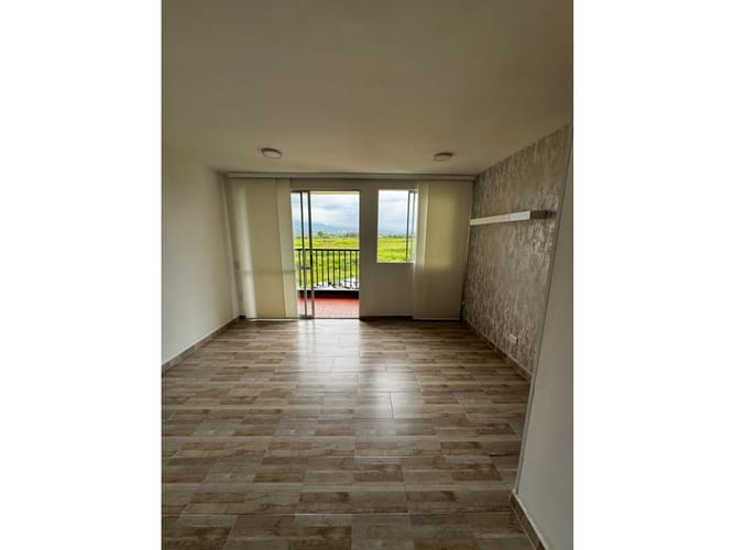 Apartamento de 3 alcobas en venta en Porerito, Jamundí, 55 m² · foto 3 de 18