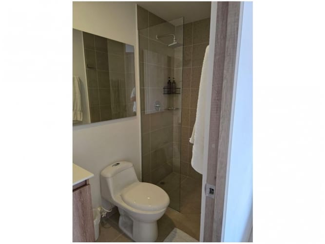 Apartamento de 2 alcobas en venta en Villa Carlota, Medellín, 64 m² · foto 21 de 24