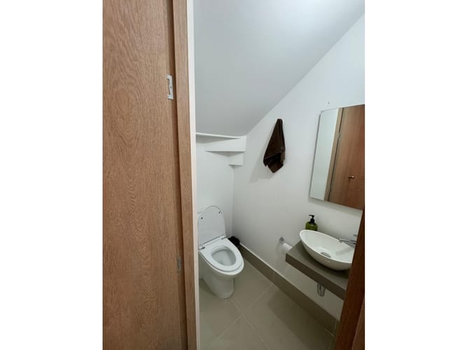 Casa de 4 alcobas en venta en El Castillo, Jamundí, 182 m² · foto 6 de 24