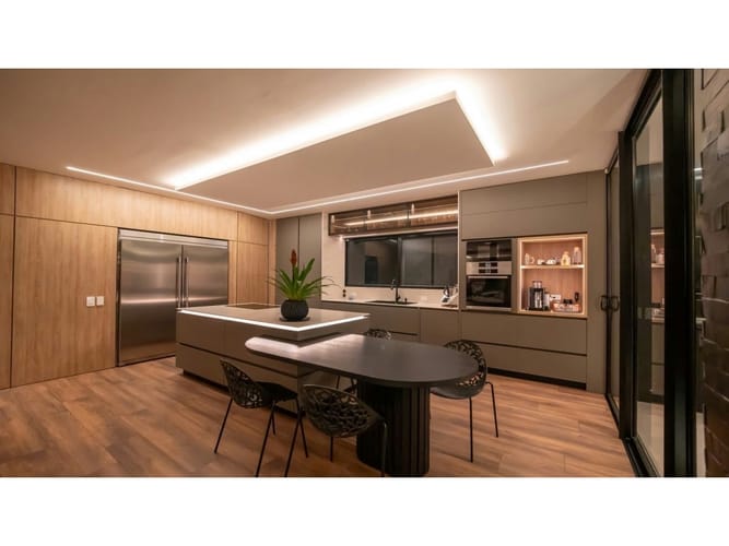 Casa de 4 alcobas en venta en La Palma, Medellín, 1290 m² · foto 10 de 24