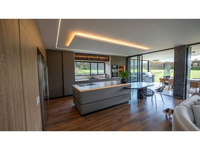 Casa de 4 alcobas en venta en La Palma, Medellín, 1290 m² · foto 15 de 24