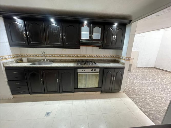 Apartaestudio en venta en Cuarto De Legua - Guadalupe, Cali, 198 m² · foto 6 de 24