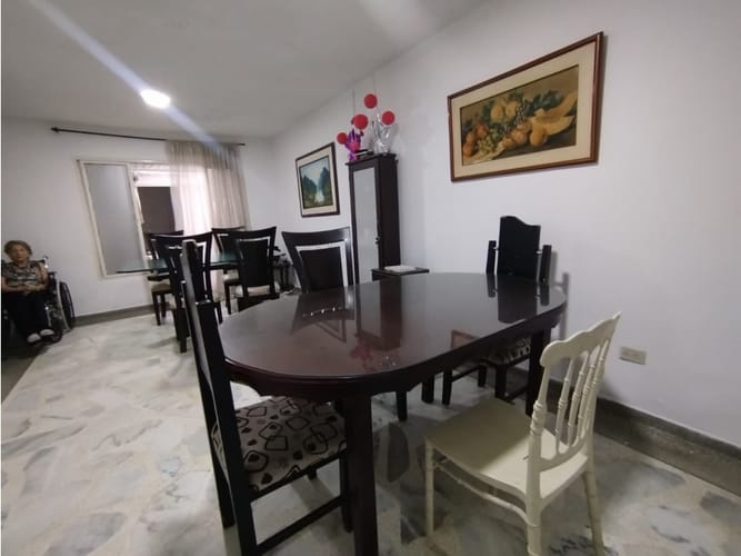 Casa de 9 alcobas en venta en Santa Isabel, Cali, 276 m² · foto 4 de 17
