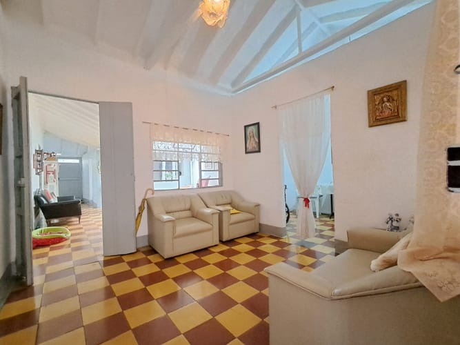 Casa de 4 alcobas en venta en Cabecera San Antonio De Prado, Medellín, 596 m² · foto 16 de 16