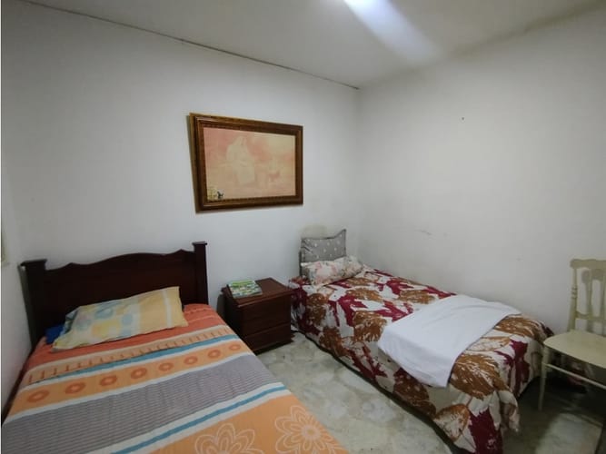 Casa de 9 alcobas en venta en Santa Isabel, Cali, 276 m² · foto 8 de 17