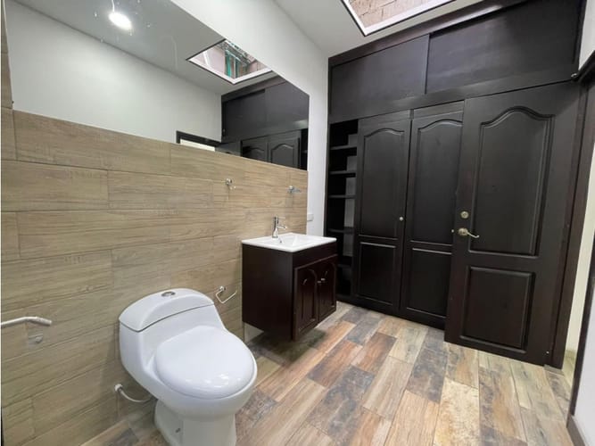 Apartaestudio en venta en Cuarto De Legua - Guadalupe, Cali, 198 m² · foto 12 de 24