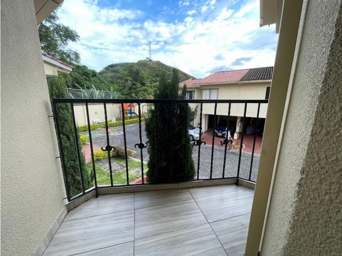 Apartaestudio en venta en Cuarto De Legua - Guadalupe, Cali, 198 m² · foto 13 de 24