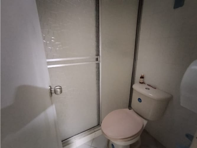 Casa de 9 alcobas en venta en Santa Isabel, Cali, 276 m² · foto 16 de 17