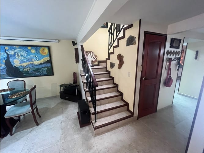 Casa de 3 alcobas en venta en Valle Del Lili, Cali, 220 m² · foto 4 de 24