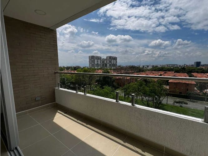Apartamento de 3 alcobas en venta en Valle Del Lili, Cali, 125 m² · foto 8 de 13