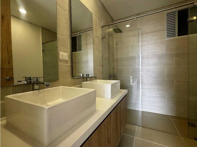 Apartamento de 3 alcobas en venta en Valle Del Lili, Cali, 125 m² · foto 10 de 13