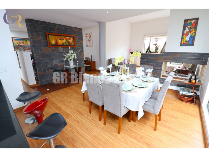 Casa de 3 alcobas en venta en Rozo, Cota, 239 m² · foto 6 de 24