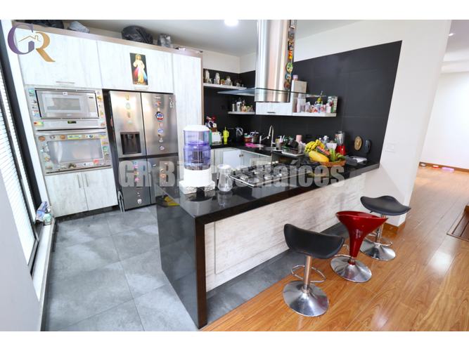 Casa de 3 alcobas en venta en Rozo, Cota, 239 m² · foto 9 de 24