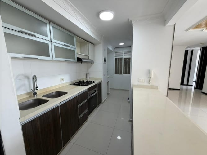 Apartamento de 3 alcobas en venta en Valle Del Lili, Cali, 84 m² · foto 8 de 20