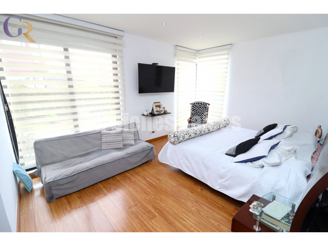 Casa de 3 alcobas en venta en Rozo, Cota, 239 m² · foto 16 de 24
