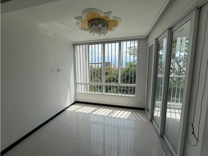 Apartamento de 3 alcobas en venta en Valle Del Lili, Cali, 84 m² · foto 9 de 20