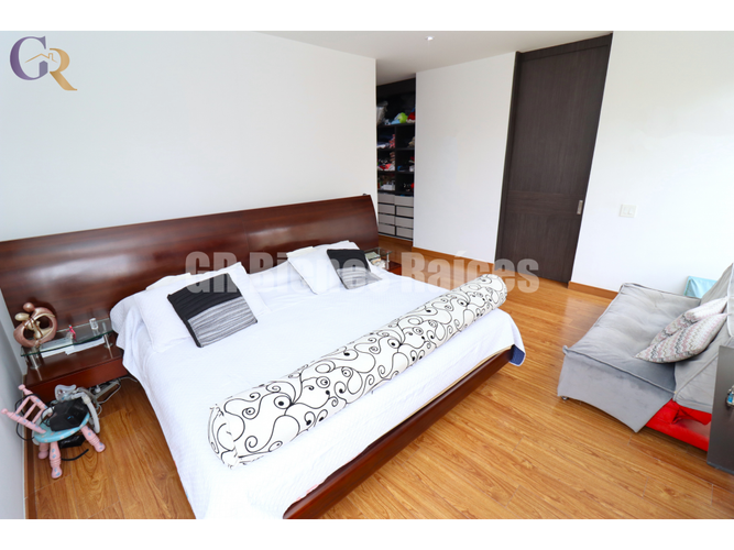 Casa de 3 alcobas en venta en Rozo, Cota, 239 m² · foto 17 de 24