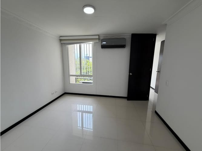 Apartamento de 3 alcobas en venta en Valle Del Lili, Cali, 84 m² · foto 14 de 20