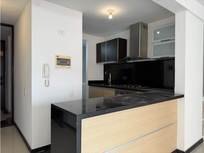 Apartamento en venta en Ciudad Jardin, Cali, 91 m² · foto 2 de 24