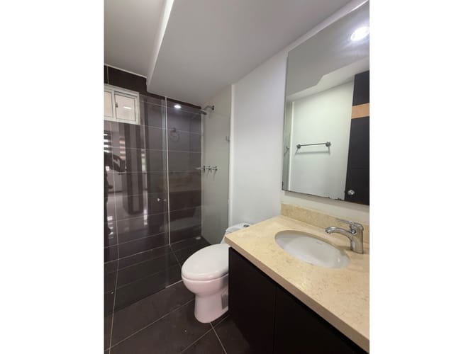 Apartamento en venta en Ciudad Jardin, Cali, 91 m² · foto 12 de 24