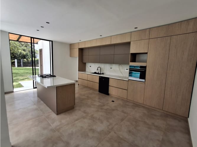 Casa de 4 alcobas en venta en La Morada, Jamundí, 508 m² · foto 10 de 24