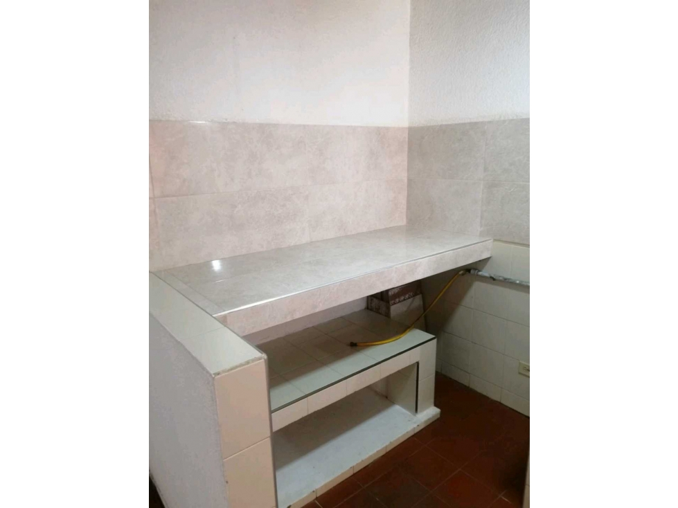 Apartamento en venta en Villa Del Lago, Cali · foto 14 de 16