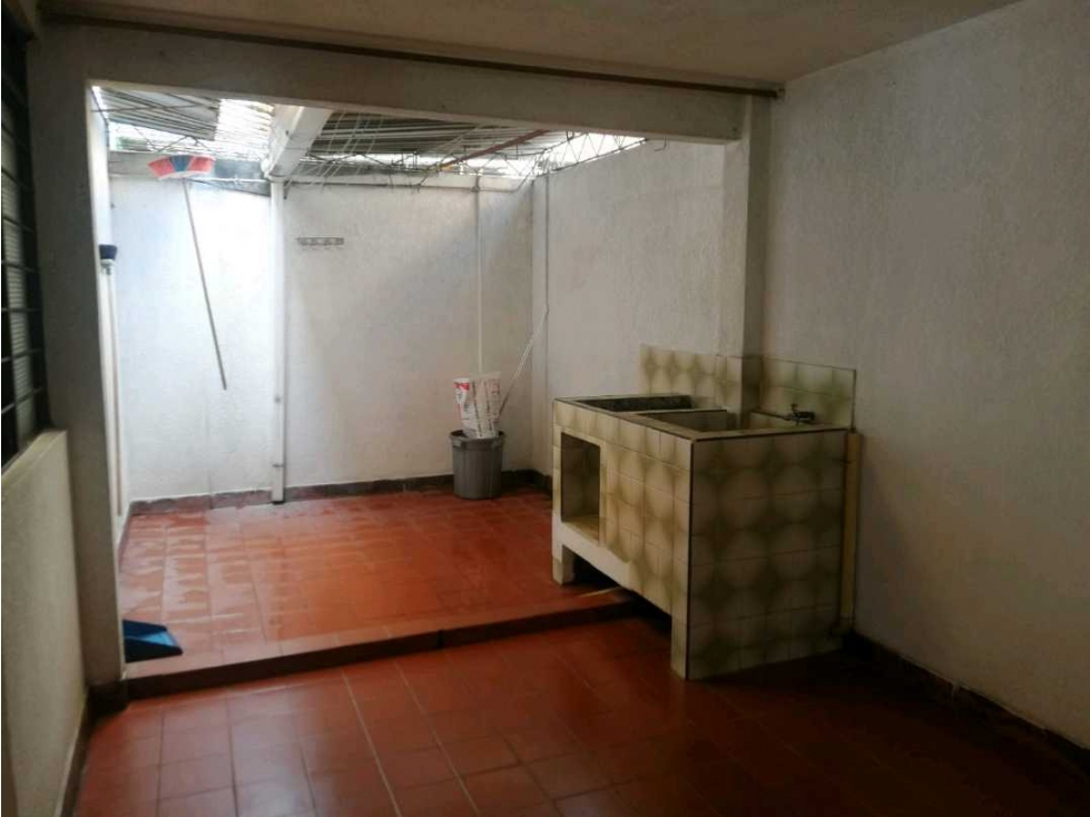 Apartamento en venta en Villa Del Lago, Cali · foto 15 de 16