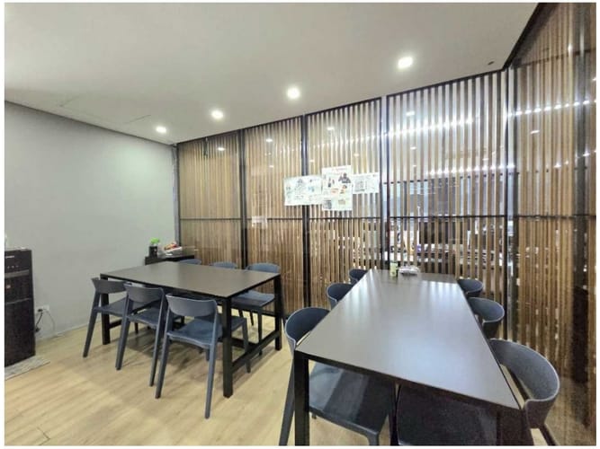 Oficina en venta en Las Lomas No.1, Medellín, 208 m² · foto 6 de 14