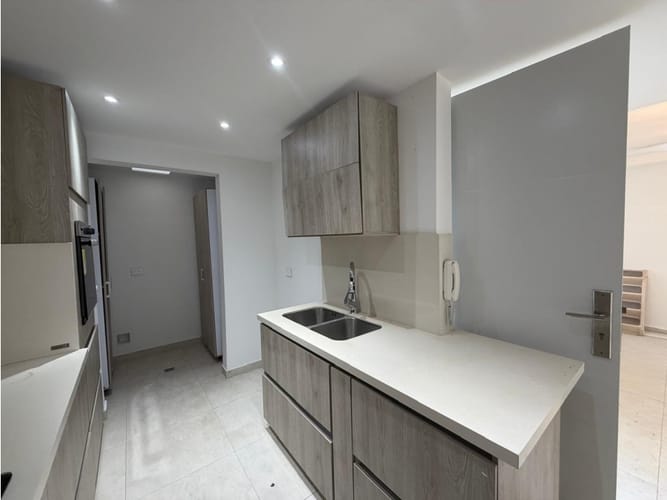 Casa de 3 alcobas en venta en El Castillo, Jamundí, 160 m² · foto 5 de 24