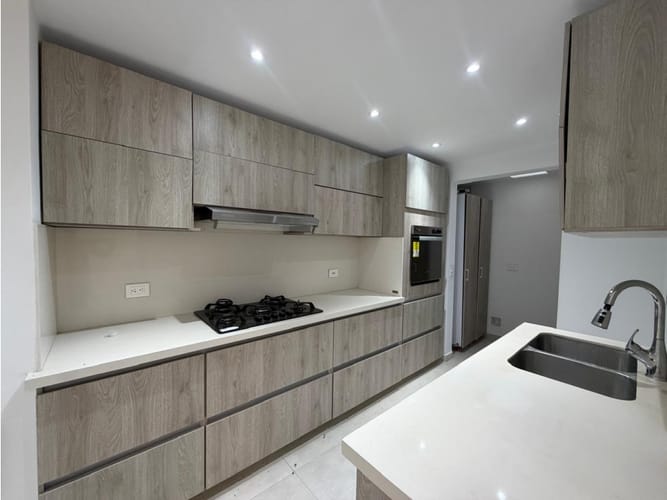 Casa de 3 alcobas en venta en El Castillo, Jamundí, 160 m² · foto 6 de 24