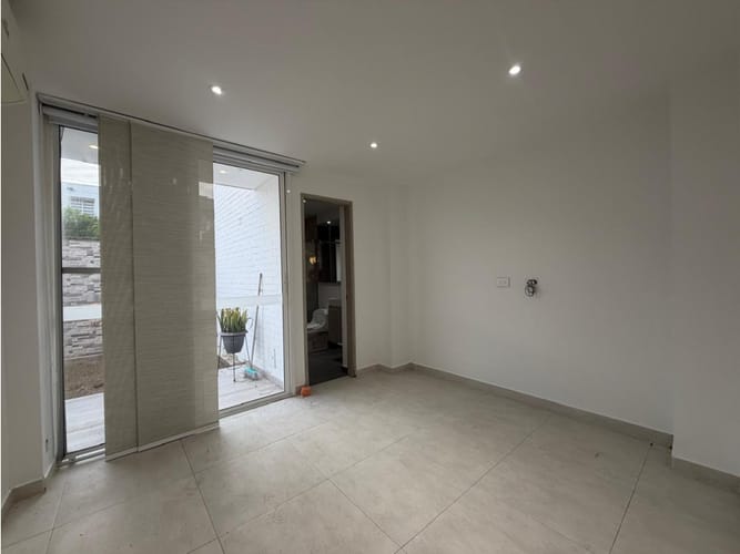 Casa de 3 alcobas en venta en El Castillo, Jamundí, 160 m² · foto 7 de 24