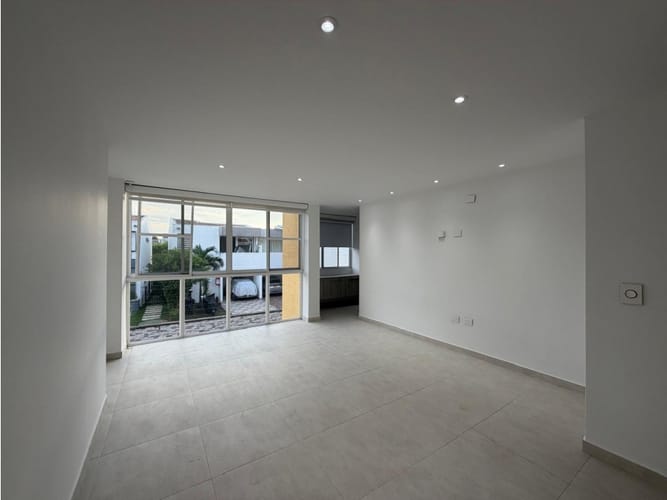 Casa de 3 alcobas en venta en El Castillo, Jamundí, 160 m² · foto 10 de 24