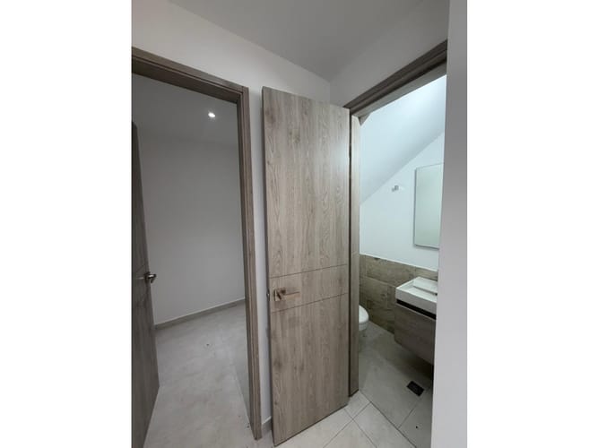 Casa de 3 alcobas en venta en El Castillo, Jamundí, 160 m² · foto 11 de 24