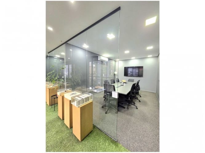 Oficina en venta en Las Lomas No.1, Medellín, 208 m² · foto 14 de 14