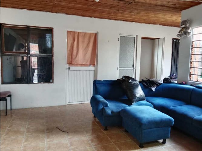 Casa de 14 alcobas en venta en Villa Del Sur, Cali, 400 m² · foto 4 de 8