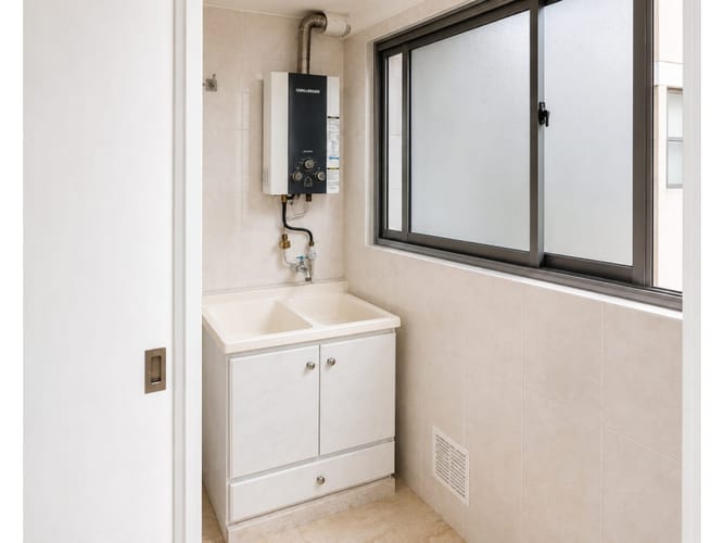 Apartamento de 2 alcobas en venta en Chico, Bogotá, 102 m² · foto 7 de 12