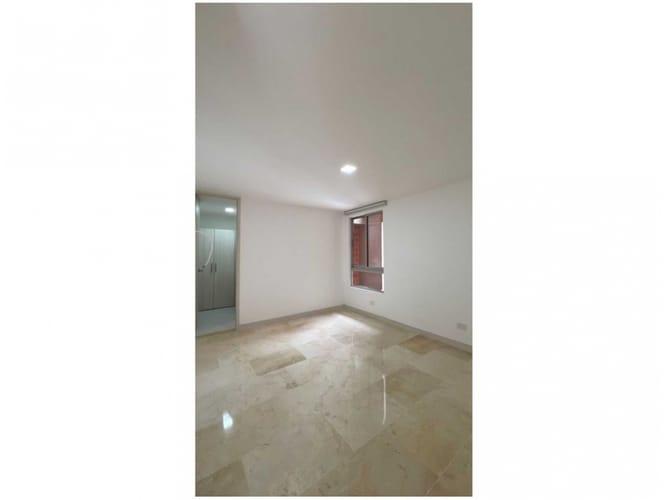 Apartamento de 3 alcobas en venta en Estadio, Medellín, 116 m² · foto 7 de 23