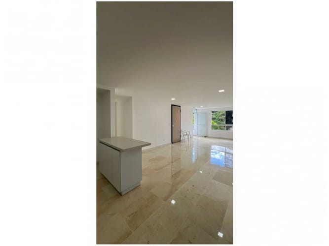 Apartamento de 3 alcobas en venta en Estadio, Medellín, 116 m² · foto 21 de 23