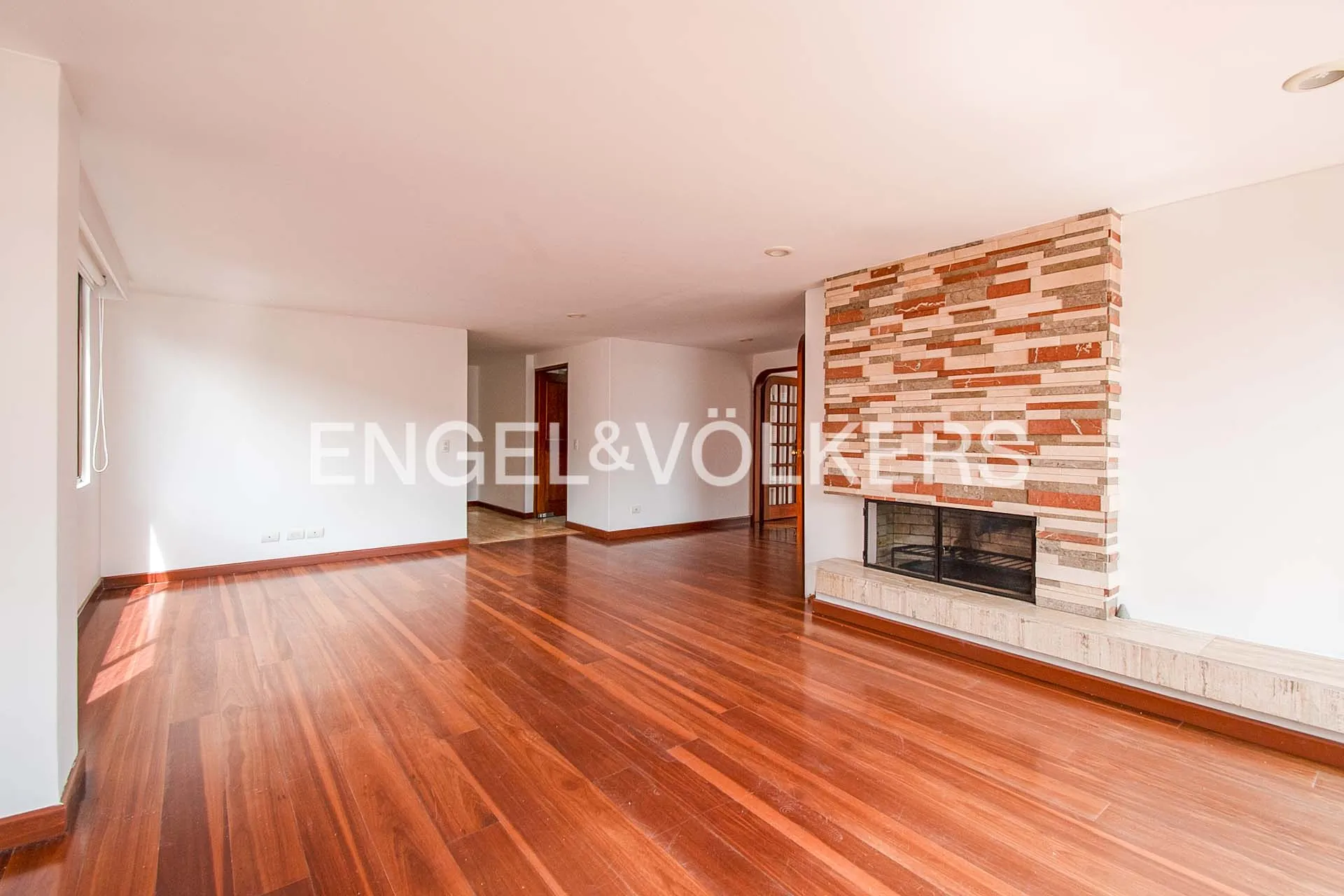 Apartamento en venta en El Chico, Bogotá · foto 3 de 19