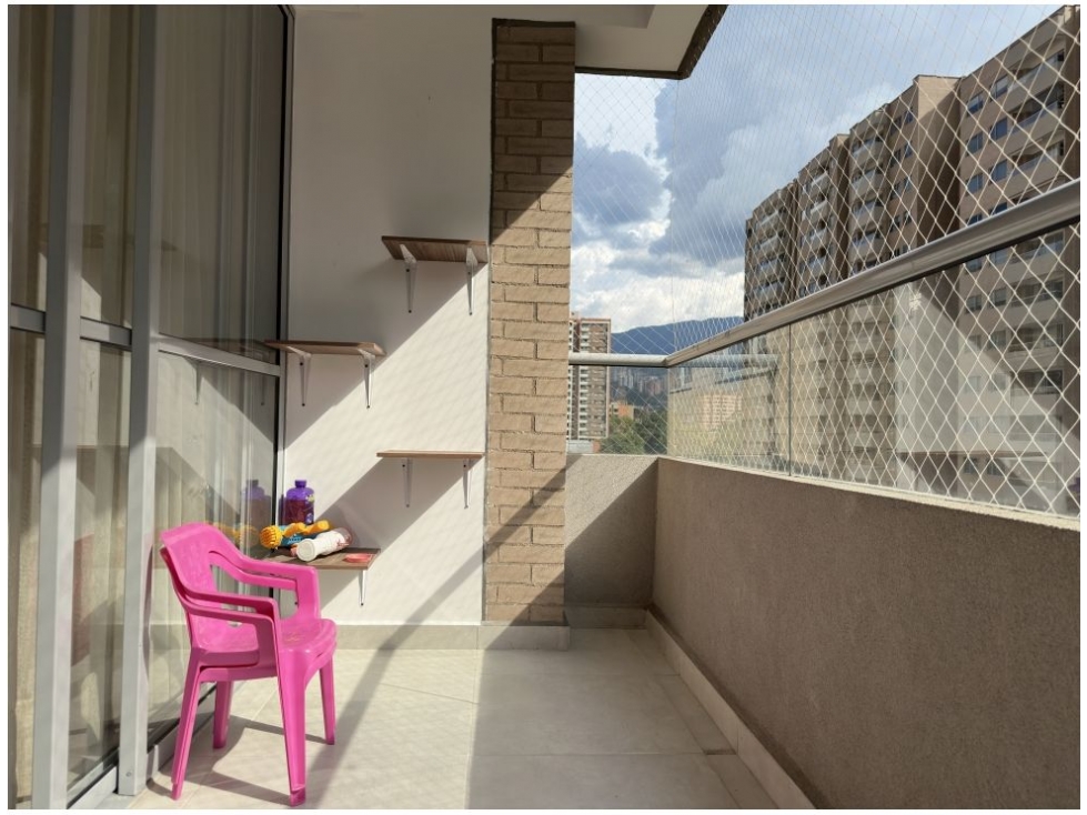 Apartamento en venta en Zona Centro, Envigado · foto 4 de 19