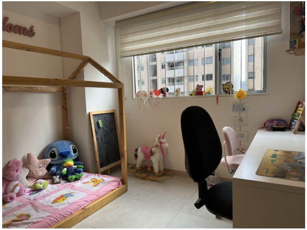 Apartamento en venta en Zona Centro, Envigado · foto 5 de 19
