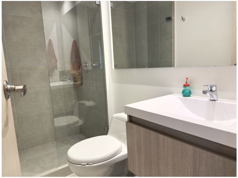 Apartamento en venta en Zona Centro, Envigado · foto 6 de 19