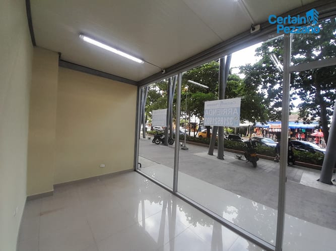 Local en arriendo en Colombia, Barranquilla, 13 m² · foto 4 de 10