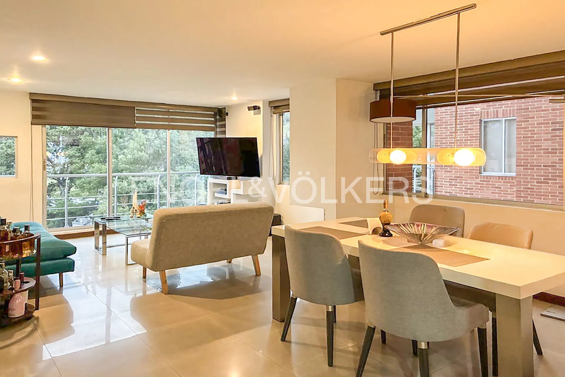 Apartamento en venta en Gratamira, Bogotá · foto 3 de 17
